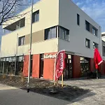 Daire Traumhafte Kurstadt Moderne 2zkb Balkon P-platz 7-24 Flexible Check-in *