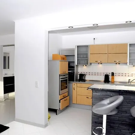 Traumhafte Kurstadt Moderne 2zkb Balkon P-platz 7-24 Flexible Check-in Lejlighed *