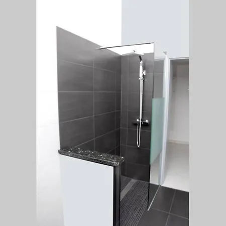 Traumhafte Kurstadt Moderne 2zkb Balkon-parkplatz 7-24 Check-in * Bad Nauheim