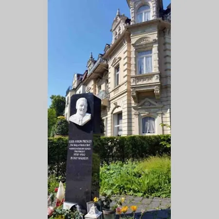 Traumhafte Kurstadt Moderne 2zkb Balkon P-platz 7-24 Flexible Check-in Apartment Bad Nauheim