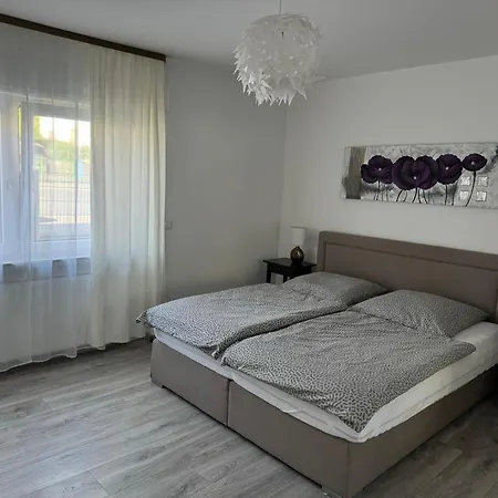 Apartman Traumhafte Kurstadt Moderne 2zkb Balkon P-platz 7-24 Flexible Check-in Bad Nauheim