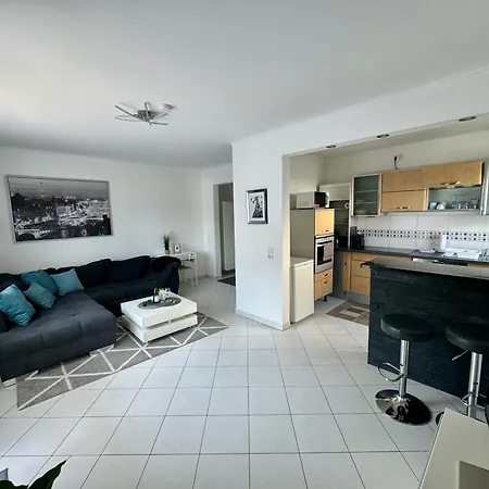 Traumhafte Kurstadt Moderne 2zkb Balkon P-platz 7-24 Flexible Check-in