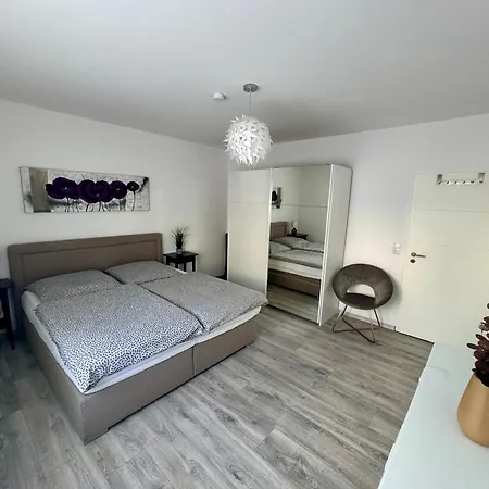 Traumhafte Kurstadt Moderne 2zkb Balkon-parkplatz 7-24 Check-in Apartamento