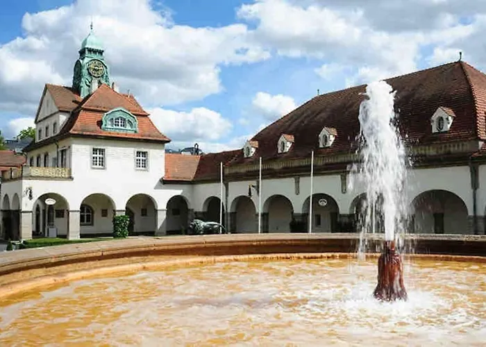 Traumhafte Kurstadt Moderne 2zkb Balkon P-platz 7-24 Flexible Check-in Apartman