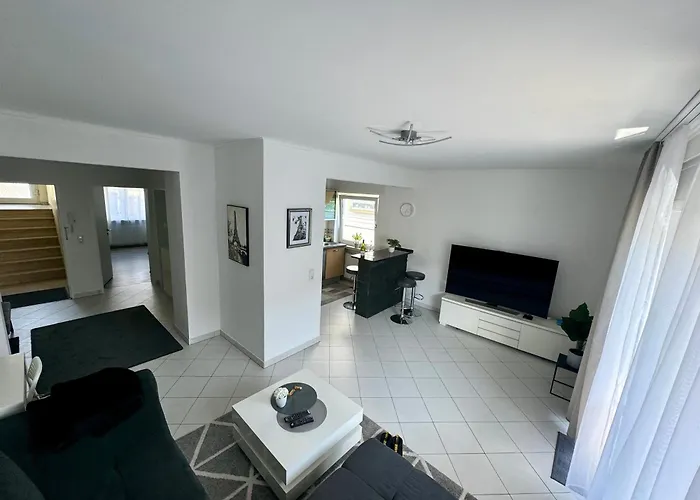 Traumhafte Kurstadt Moderne 2zkb Balkon P-platz 7-24 Flexible Check-in * Bad Nauheim