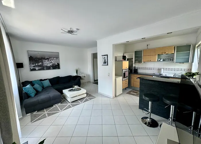 Traumhafte Kurstadt Moderne 2zkb Balkon P-platz 7-24 Flexible Check-in